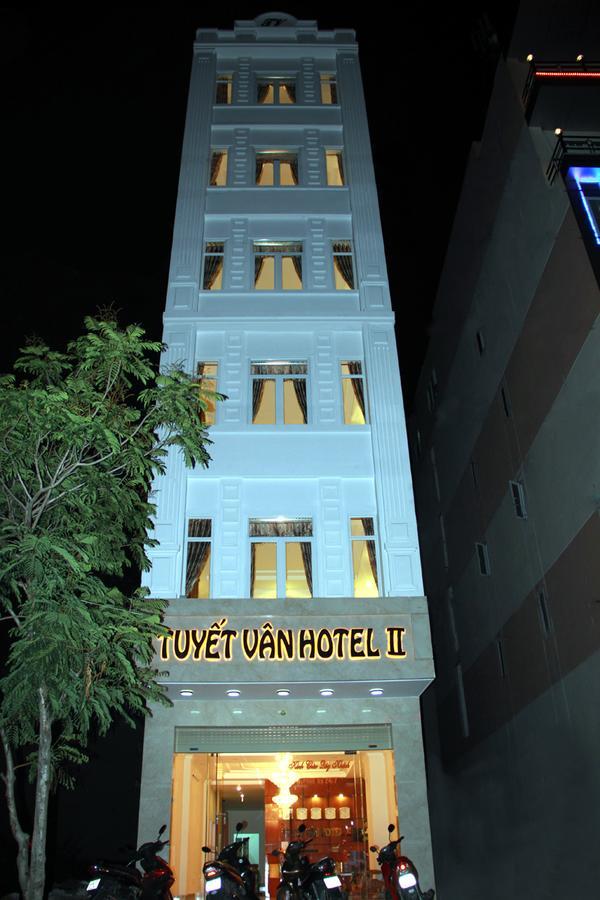 Tuyet Van Hotel Дананг Экстерьер фото